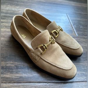 Buckled suede Loafers
